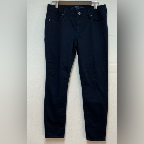 Arizona Jean Company Denim - Arizona Jean Company Sateen Narrow Leg Blue Jeans with Branded Button